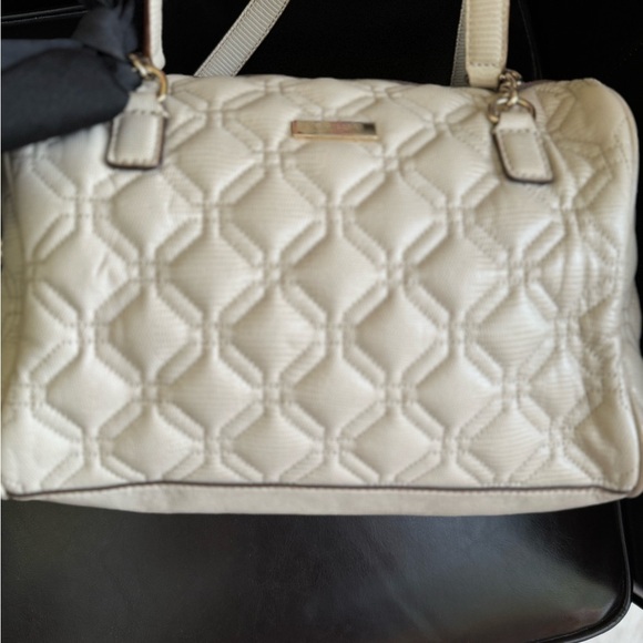 Kate Spade Cream Quilted Design Handbag - Picture 12 of 16